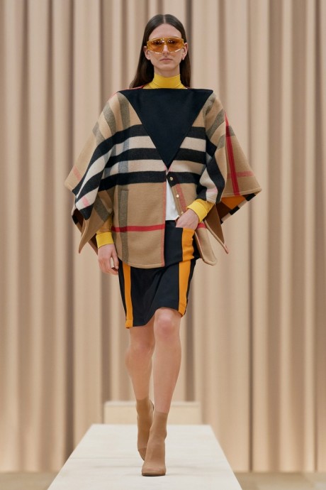 Коллекция Burberry Ready-To-Wear Осень-Зима 2021/2022