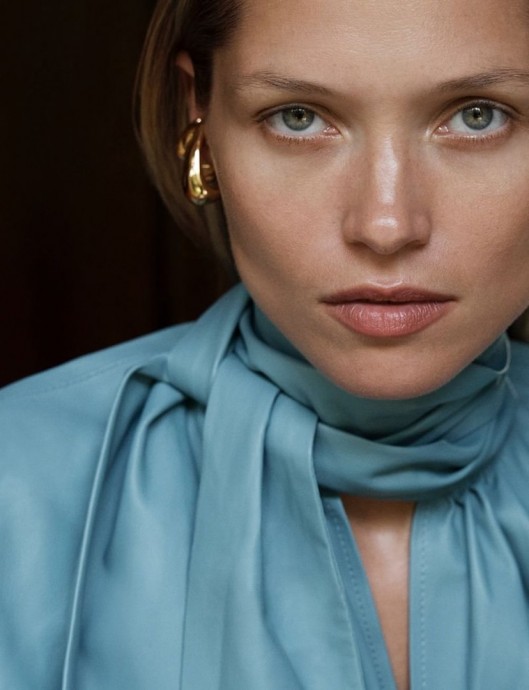 Хана Жирикова (Hana Jirickova) в фотосессии для журнала Vogue Thailand (2024) Хана Жирикова (Hana Jirickova) в фотосессии для журнала Vogue Thailand (2024)