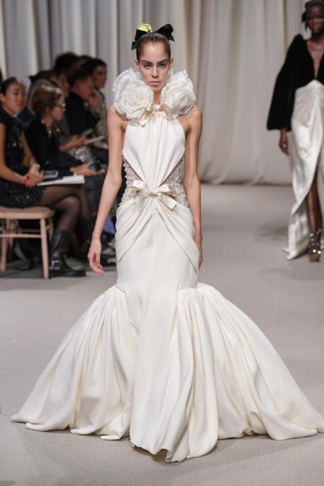 Коллекция Giambattista Valli Haute Couture Весна-Лето 2024 Коллекция Giambattista Valli Haute Couture Весна-Лето 2024