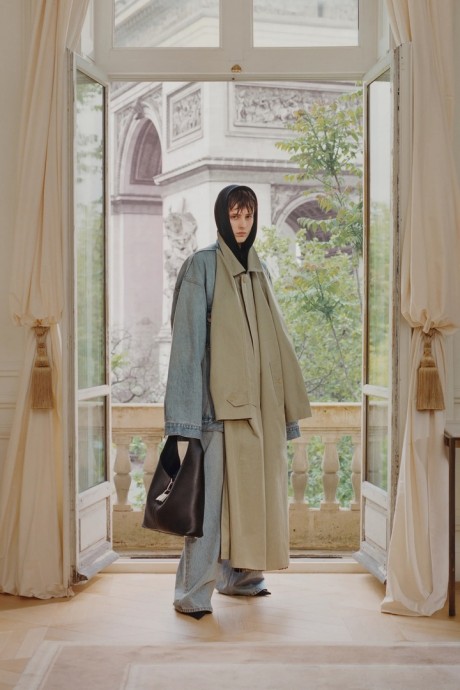 Обзор коллекции Balenciaga RESORT 2024