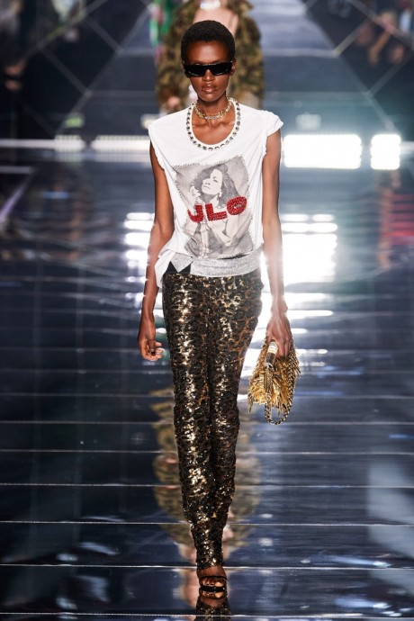 Коллекция Dolce & Gabbana Ready-To-Wear Весна-Лето 2022 Коллекция Dolce & Gabbana Ready-To-Wear Весна-Лето 2022