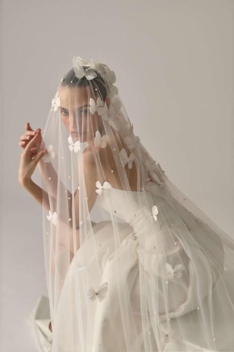 Шикарные свадебные наряды от Lihi Hod Spring/Summer 2026 Bridal Collection Шикарные свадебные наряды от Lihi Hod Spring/Summer 2026 Bridal Collection