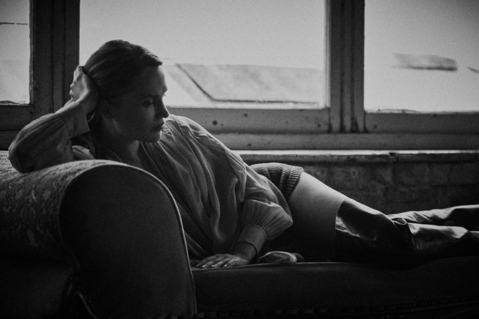 Алисия Викандер (Alicia Vikander) в фотосессии для журнала Flaunt (2024) Алисия Викандер (Alicia Vikander) в фотосессии для журнала Flaunt (2024)