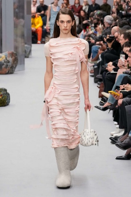 Коллекция Acne Studios Ready-To-Wear Осень-Зима 2025-2026