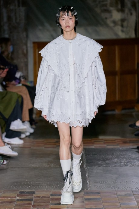 Коллекция Simone Rocha Ready-To-Wear Весна-Лето 2022