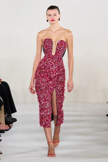 Коллекция Carolina Herrera Ready-To-Wear Весна-Лето 2023 Коллекция Carolina Herrera Ready-To-Wear Весна-Лето 2023