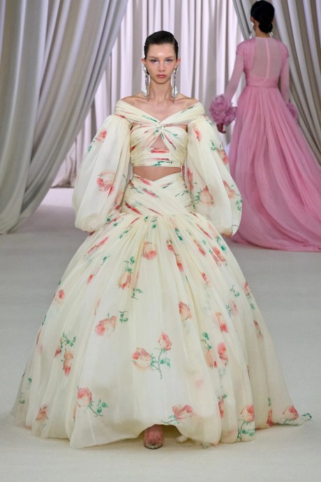 Коллекция Giambattista Valli 2023 couture