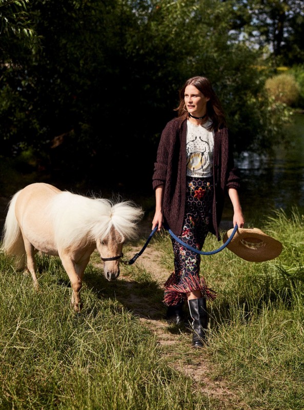 Charlotte Wiggins for Town & Country UK by Josh Shinner Charlotte Wiggins for Town & Country UK by Josh Shinner