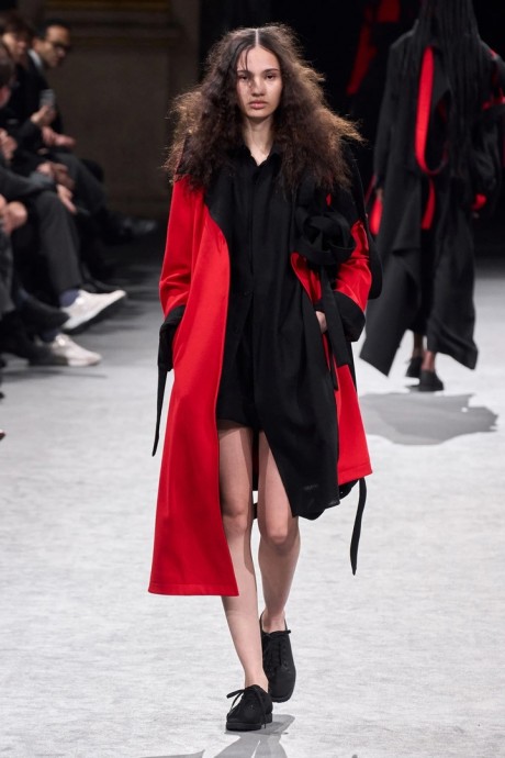 Коллекция Yohji Yamamoto FALL 2023 READY-TO-WEAR