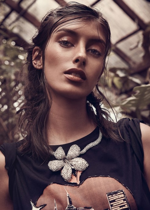 Rossana Latallada в фотосессии для Harper’s Bazaar Spain Rossana Latallada в фотосессии для Harper’s Bazaar Spain
