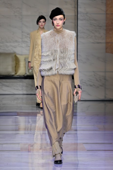 Коллекция Giorgio Armani Ready-To-Wear Осень-Зима 2023 Коллекция Giorgio Armani Ready-To-Wear Осень-Зима 2023