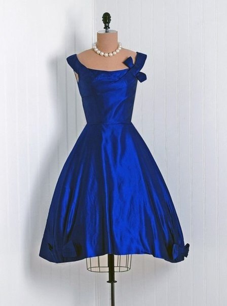 Синие винтажные платья - очаровательны