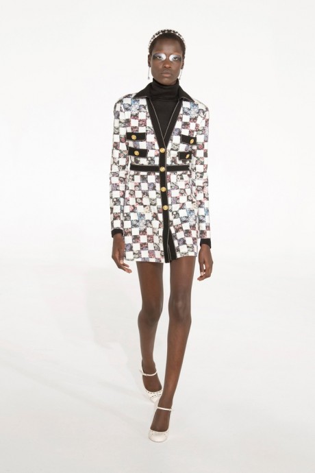 Коллекция Giambattista Valli Ready-To-Wear Осень-Зима 2021/2022 Коллекция Giambattista Valli Ready-To-Wear Осень-Зима 2021/2022