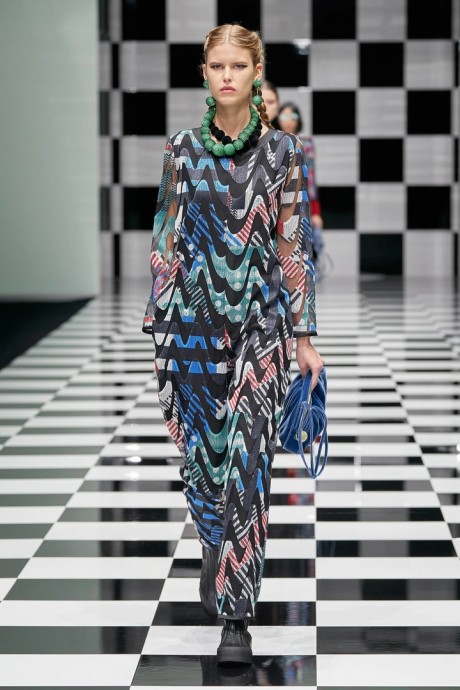 Коллекция Emporio Armani Ready-To-Wear Осень-Зима 2022/2023 Коллекция Emporio Armani Ready-To-Wear Осень-Зима 2022/2023