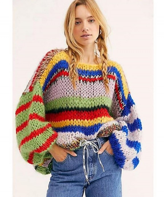 А вам нравится такие разноцветные свитера?