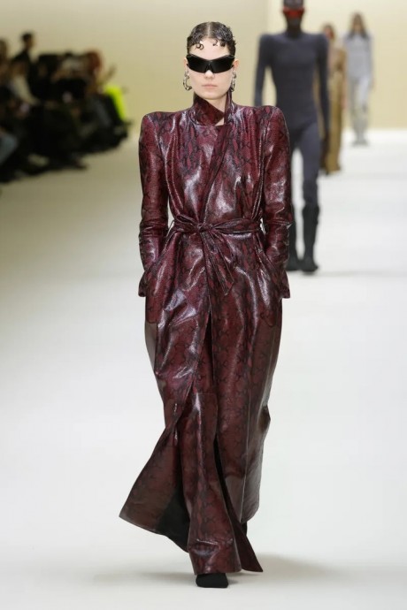 Коллекция Balenciaga Ready-To-Wear Осень-Зима 2023-2024 Коллекция Balenciaga Ready-To-Wear Осень-Зима 2023-2024