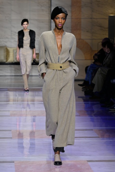 Коллекция Giorgio Armani Ready-To-Wear Осень-Зима 2023 Коллекция Giorgio Armani Ready-To-Wear Осень-Зима 2023