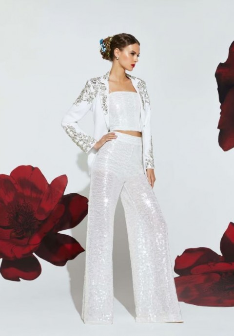 Alice + Olivia By Stacey Bendet Весна/Лето 2025 Нью-Йорк Alice + Olivia By Stacey Bendet Весна/Лето 2025 Нью-Йорк