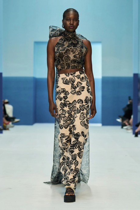 Коллекция Max Mara Ready-To-Wear Весна-Лето 2023