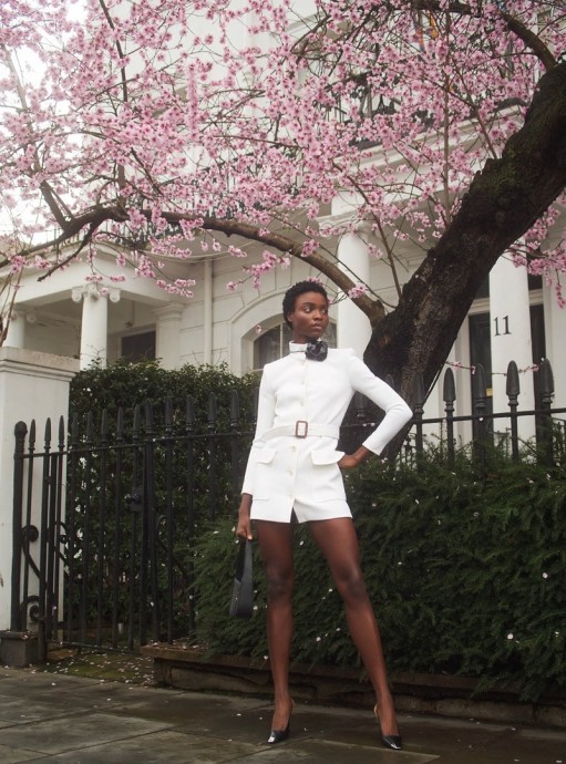 Модель Olamide Ogundele украсила страницы июньского Harper’s Bazaar UK