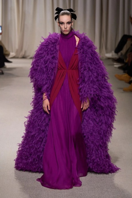 Обзор коллекции Giambattista Valli Spring 2024 Couture