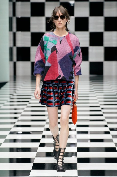 Коллекция Emporio Armani Ready-To-Wear Осень-Зима 2022/2023 Коллекция Emporio Armani Ready-To-Wear Осень-Зима 2022/2023