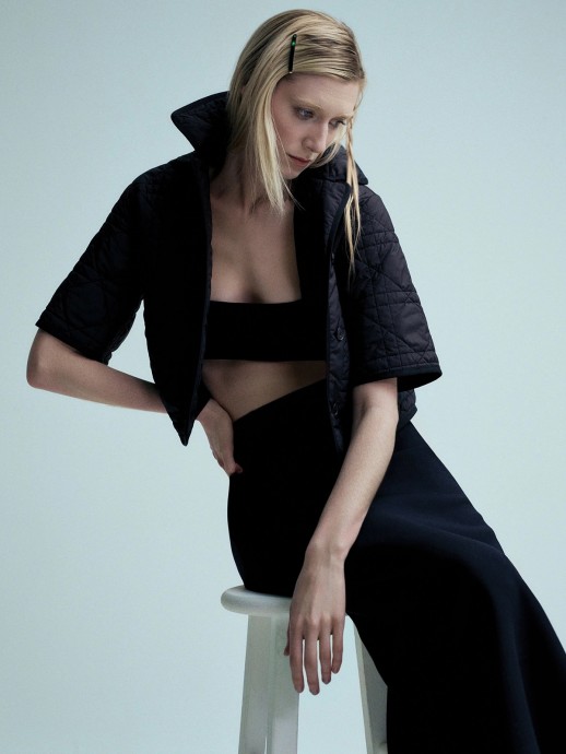 Элизабет Дебики (Elizabeth Debicki) в фотосессии для журнала Flaunt Элизабет Дебики (Elizabeth Debicki) в фотосессии для журнала Flaunt