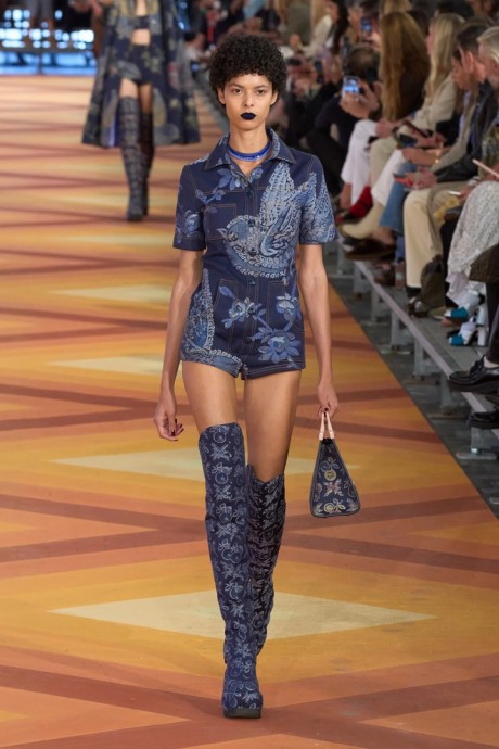 Коллекция Etro Ready-To-Wear Весна-Лето 2023