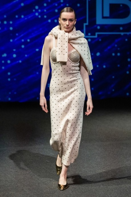Коллекция Laura Biagiotti Ready-To-Wear Осень-Зима 2023 Коллекция Laura Biagiotti Ready-To-Wear Осень-Зима 2023