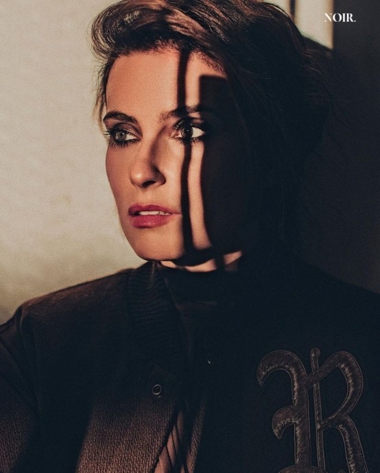 Нелли Фуртадо (Nelly Furtado) в фотосессии для журнала Noir (2023)