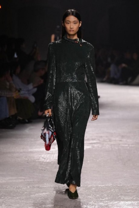 Коллекция Bottega Veneta Ready-To-Wear Весна-Лето 2025 Коллекция Bottega Veneta Ready-To-Wear Весна-Лето 2025
