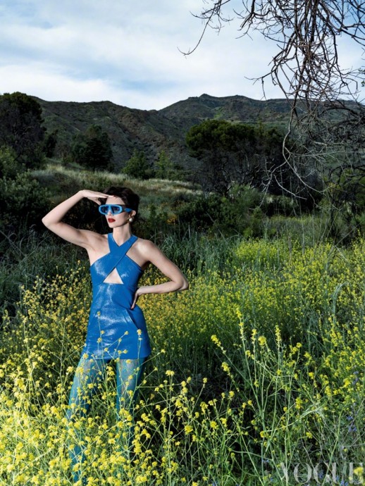 Кендалл Дженнер (Kendall Jenner) в фотосессии для журнала Vogue China Кендалл Дженнер (Kendall Jenner) в фотосессии для журнала Vogue China