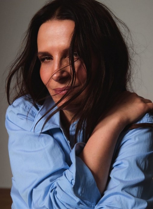 Жюльет Бинош (Juliette Binoche) в фотосессии для журнала Marie Claire France (2025) Жюльет Бинош (Juliette Binoche) в фотосессии для журнала Marie Claire France (2025)
