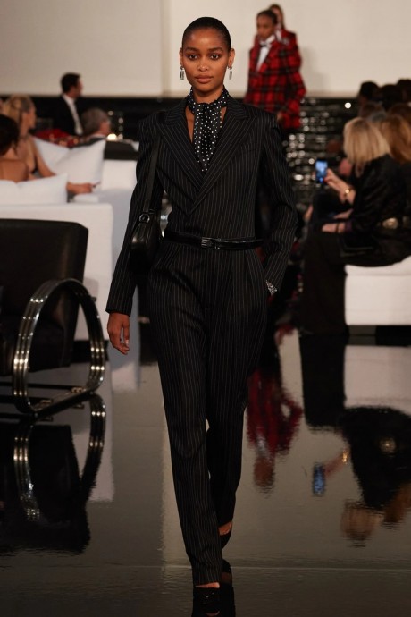 Коллекция Ralph Lauren Ready-To-Wear Осень-Зима 2022/2023 Коллекция Ralph Lauren Ready-To-Wear Осень-Зима 2022/2023