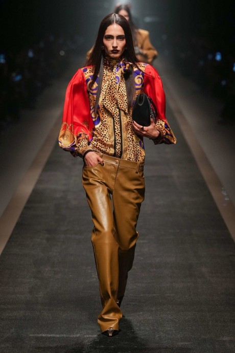 Высокая мода  Versace, Fall-Winter 2025/26
