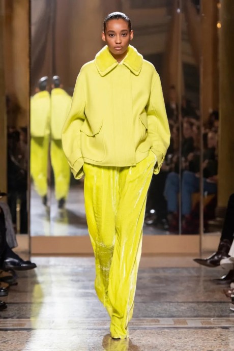 Коллекция Ermanno Scervino Ready-To-Wear Осень-Зима 2023 Коллекция Ermanno Scervino Ready-To-Wear Осень-Зима 2023