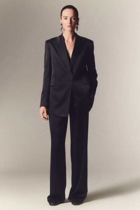 Высокая мода Lafayette 148 Fall-Winter 2024/25 RTW Collection Высокая мода Lafayette 148 Fall-Winter 2024/25 RTW Collection