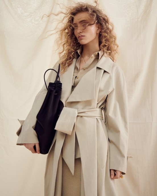 Kimberly van der Laan в фотосессии ELLE Germany. Фотограф Andreas Ortner Kimberly van der Laan в фотосессии ELLE Germany. Фотограф Andreas Ortner