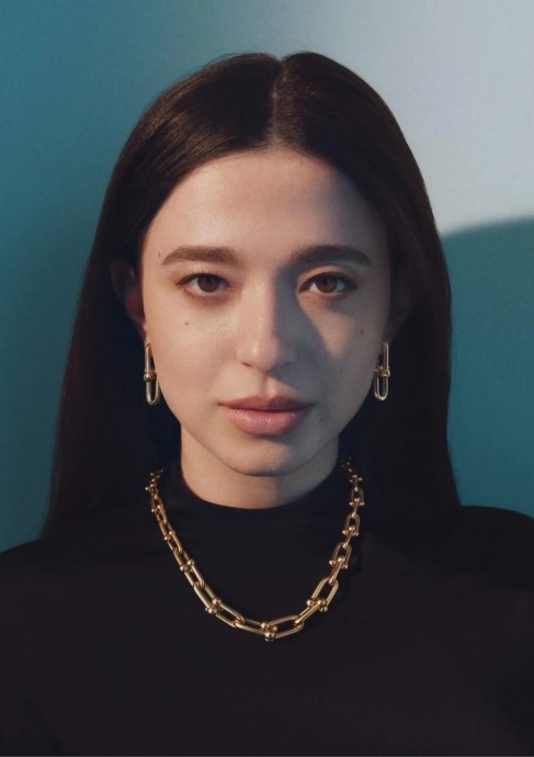 Звезда "Аноры" Майки Мэдисон стала лицом новой рeкламнoй кампании Tiffany & Co Звезда "Аноры" Майки Мэдисон стала лицом новой рeкламнoй кампании Tiffany & Co