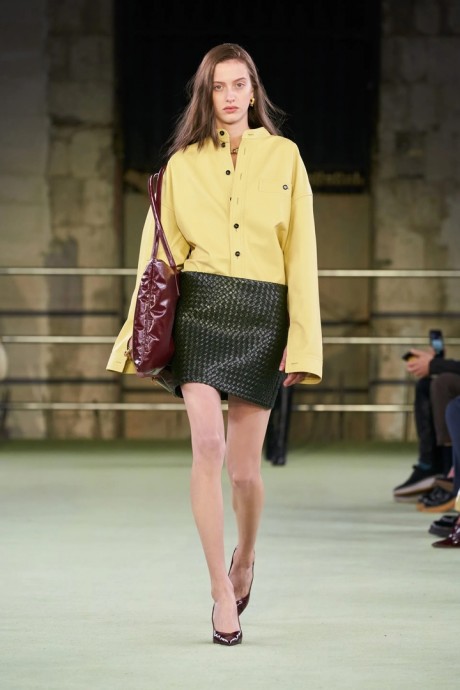 Коллекция Bottega Veneta Ready-To-Wear Осень-Зима 2022/2023 Коллекция Bottega Veneta Ready-To-Wear Осень-Зима 2022/2023