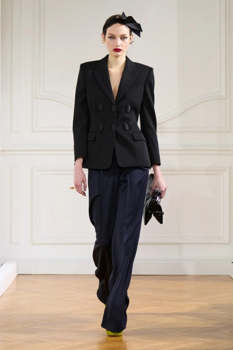 Коллекция Givenchy Fall 2024 Ready-to-Wear