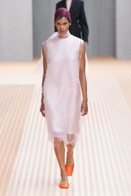 Коллекция Prada Ready-To-Wear Весна-Лето 2024