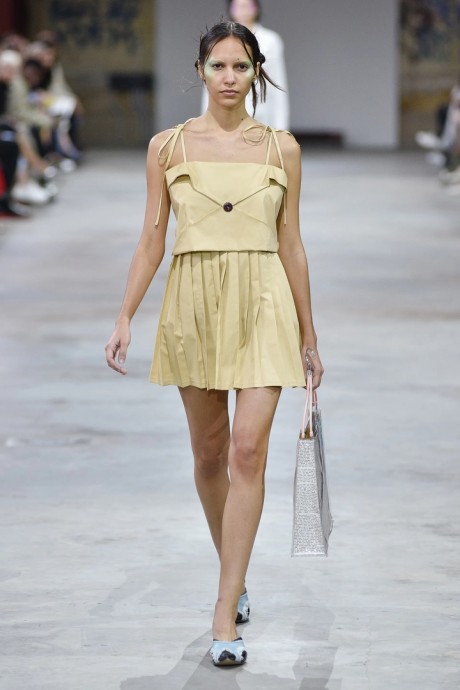 Обзор коллекции Pratt Institute Fall 2024 Ready-to-Wear Обзор коллекции Pratt Institute Fall 2024 Ready-to-Wear
