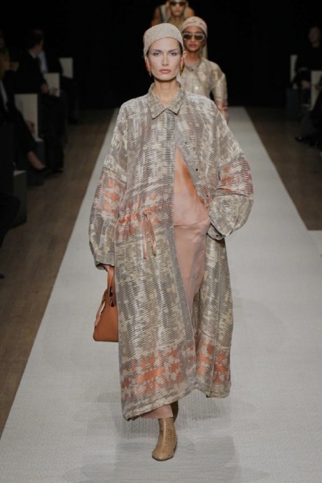 Высокая мода Giorgio Armani, 2025
