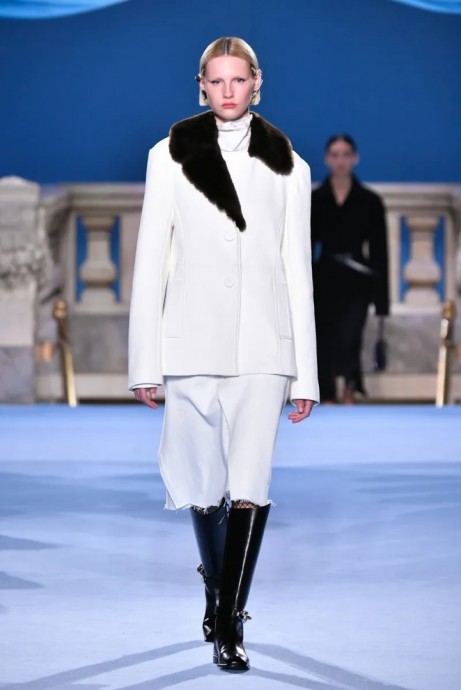 Коллекция Tory Burch Ready-To-Wear Осень-Зима 2023