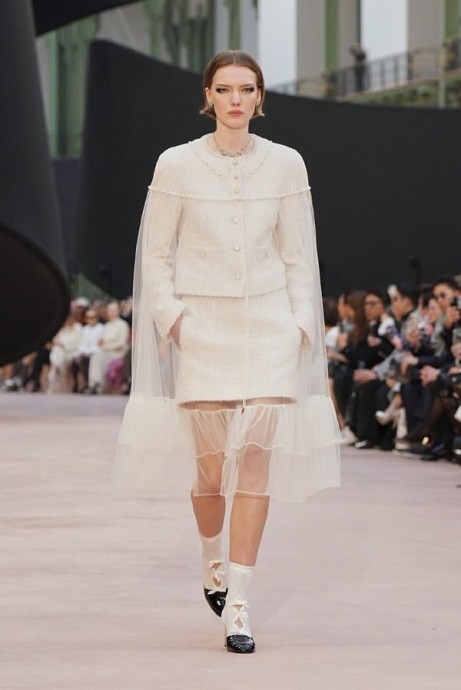 Коллекция Chanel Ready-To-Wear Осень-Зима 2025-2026 Коллекция Chanel Ready-To-Wear Осень-Зима 2025-2026