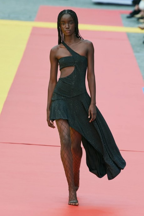 Коллекция Stella McCartney Ready-To-Wear Весна-Лето 2023 Коллекция Stella McCartney Ready-To-Wear Весна-Лето 2023
