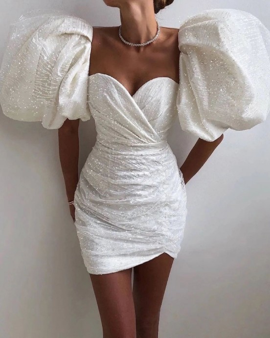 Притягательные белые платья