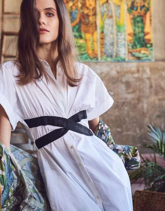 Darya Kostenich в фотосессии для Grazia Italia. Фотограф Dean Isidro Darya Kostenich в фотосессии для Grazia Italia. Фотограф Dean Isidro
