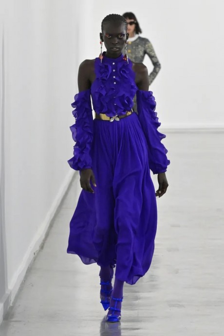 Коллекция Giambattista Valli Ready-To-Wear Осень-Зима 2023-2024 Коллекция Giambattista Valli Ready-To-Wear Осень-Зима 2023-2024